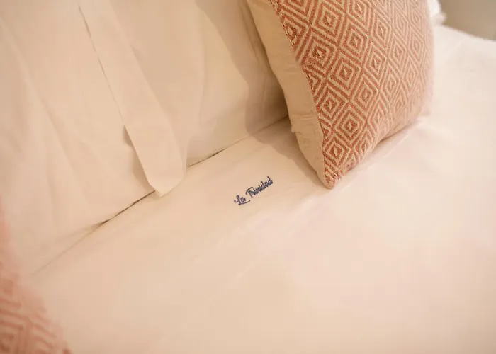 Bed & Breakfast La Trinidad - Great Location 4*