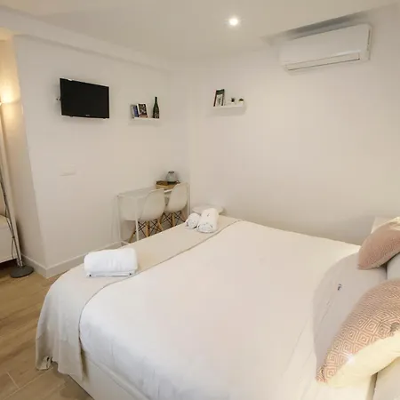 La Trinidad - Great Location B&B 코르도바