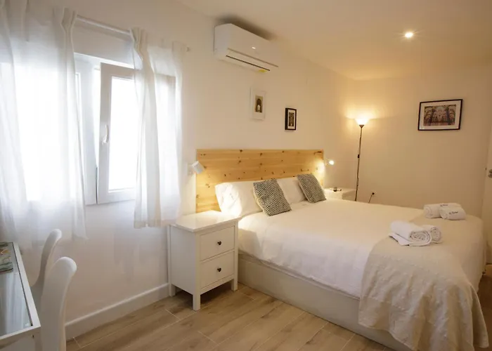 La Trinidad - Great Location B&B 4*