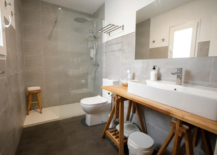 La Trinidad - Great Location B&B